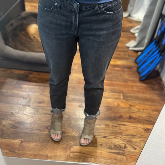 Gap Boyfriend Jeans Mid-Rise + FREE GIFT - Picture 3 of 16